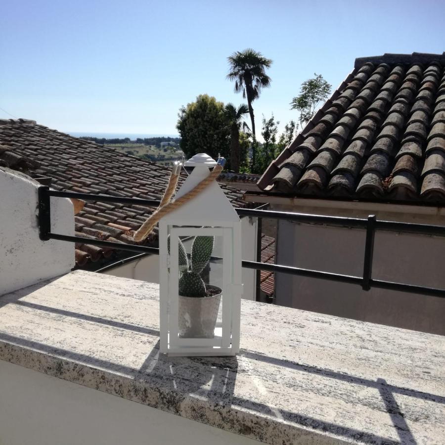 B&B Porta Girone Civitanova Alta Eksteriør bilde